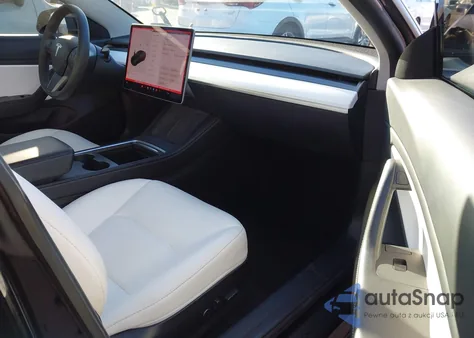 2021 Tesla Model 3 Performance Dual Motor All-Wheel Drive from USA, damaged, VIN 5YJ3E1EC7MF856345